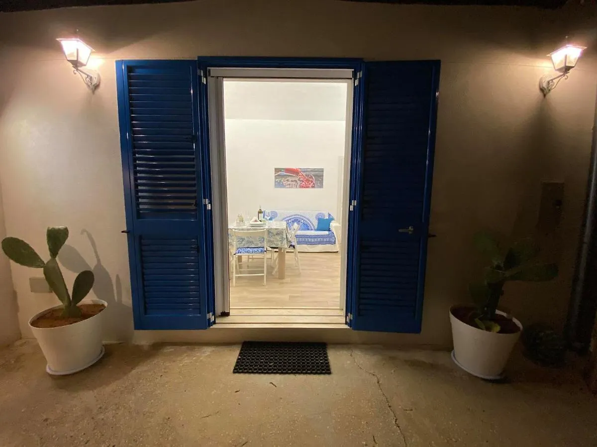 Villa Casa Blu da Mariano Marsala 0*,  Italia